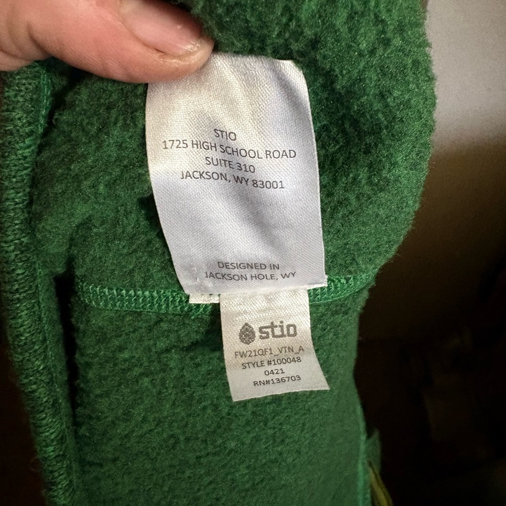 Stio Women's Green Fleece Jacket - Picture 8 of 9